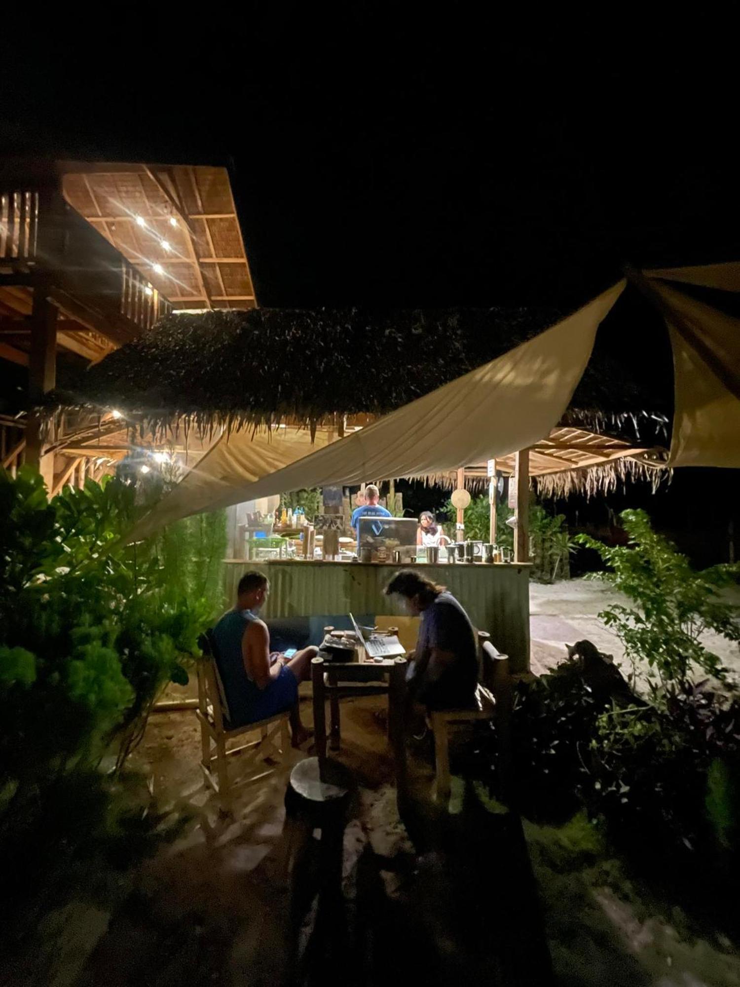 Coleto Siargao Bed & Breakfast San Isidro  ภายนอก รูปภาพ