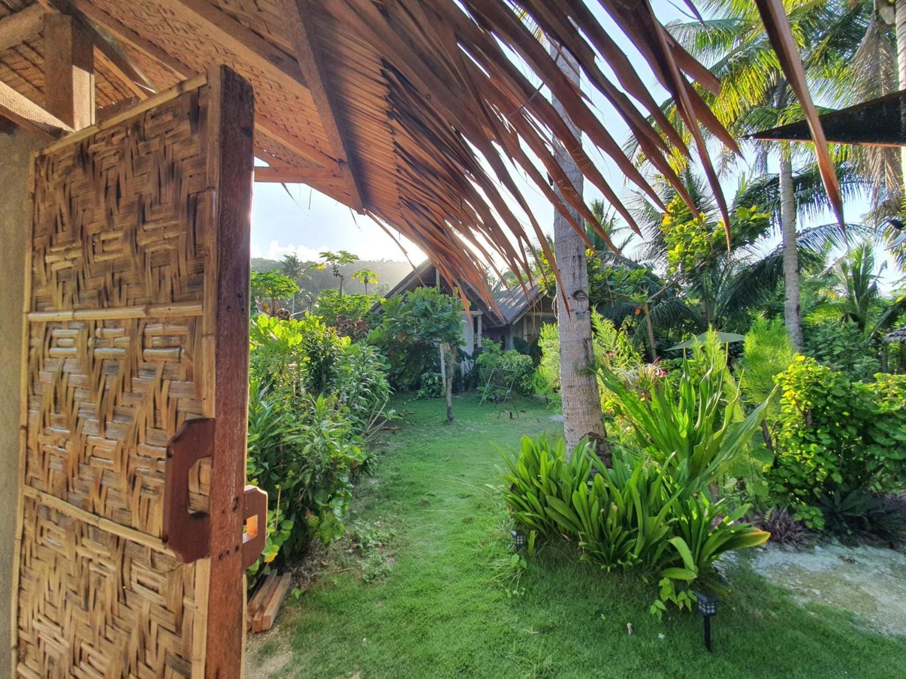 Coleto Siargao Bed & Breakfast San Isidro  ภายนอก รูปภาพ