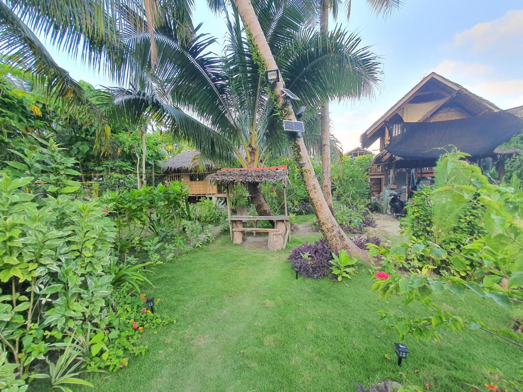 Coleto Siargao Bed & Breakfast San Isidro  ภายนอก รูปภาพ